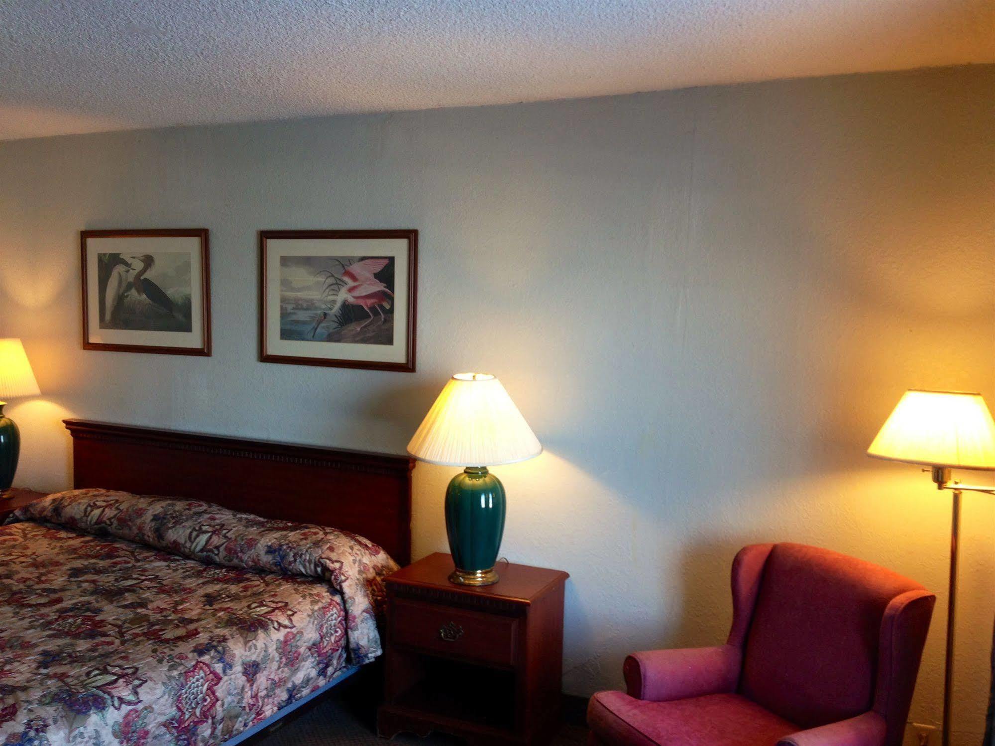 Country Hearth Inn And Suites Paducah Exterior foto