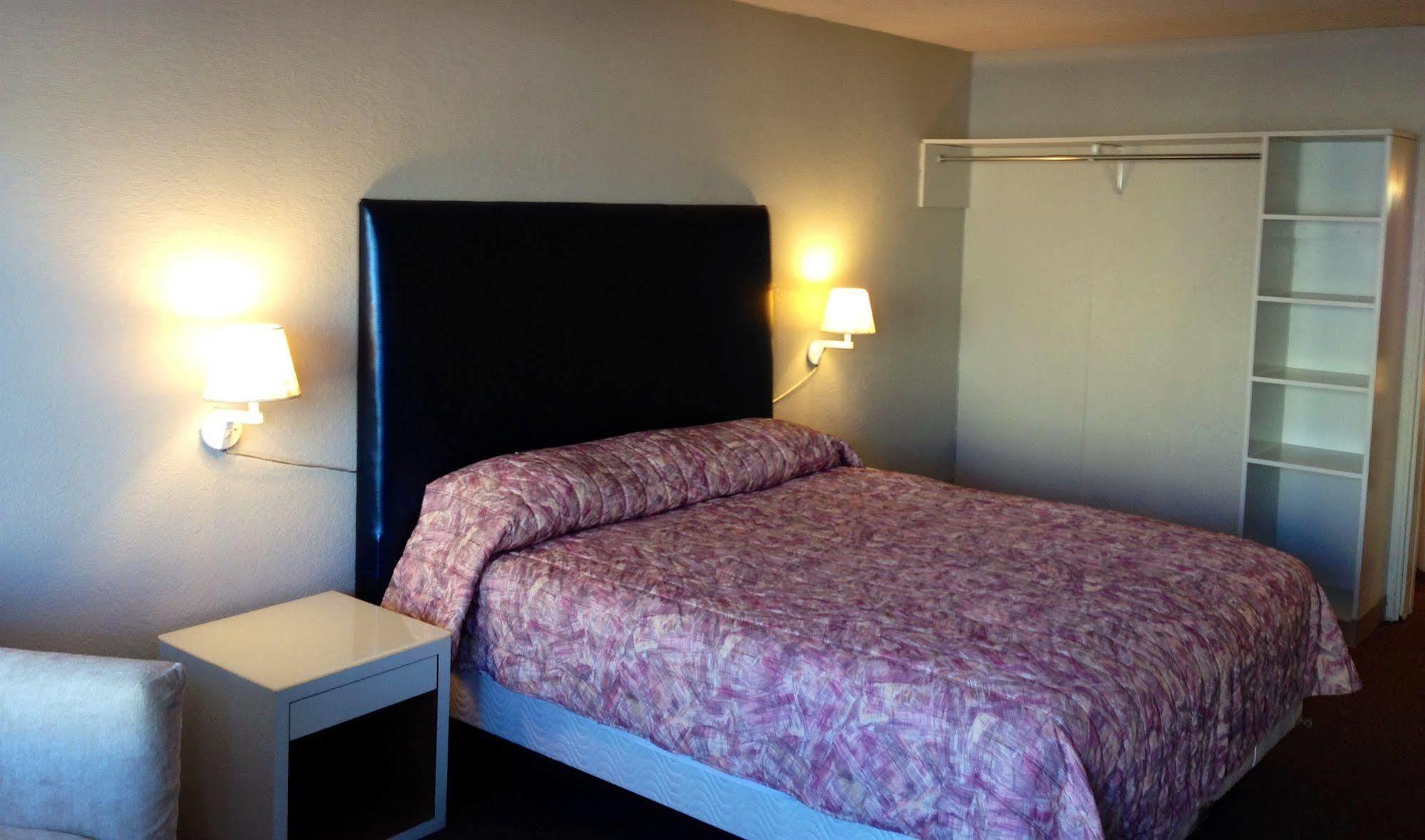 Country Hearth Inn And Suites Paducah Exterior foto
